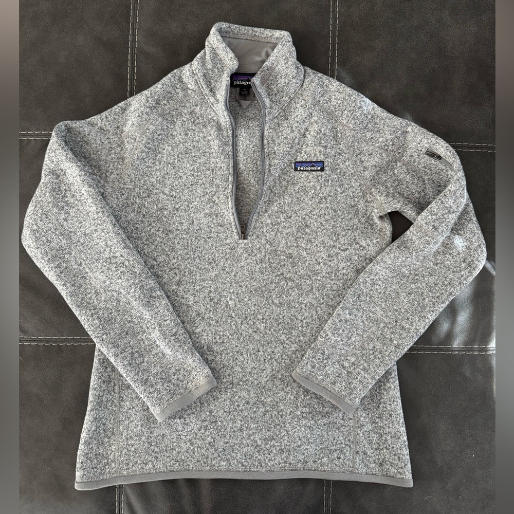 Patagonia grey Medium half zip sweat shirt